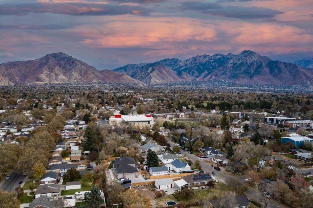 Pet Friendly Millcreek Home Close To Downtown/Mtns Salt Lake City Luaran gambar
