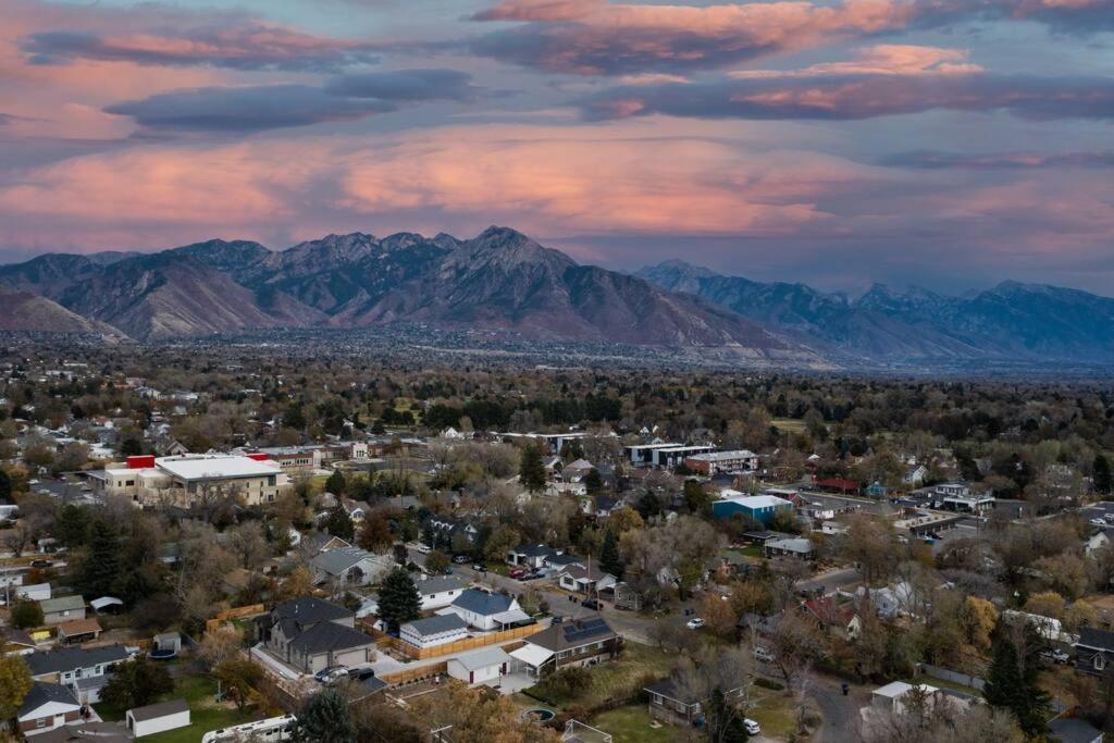 Pet Friendly Millcreek Home Close To Downtown/Mtns Salt Lake City Luaran gambar